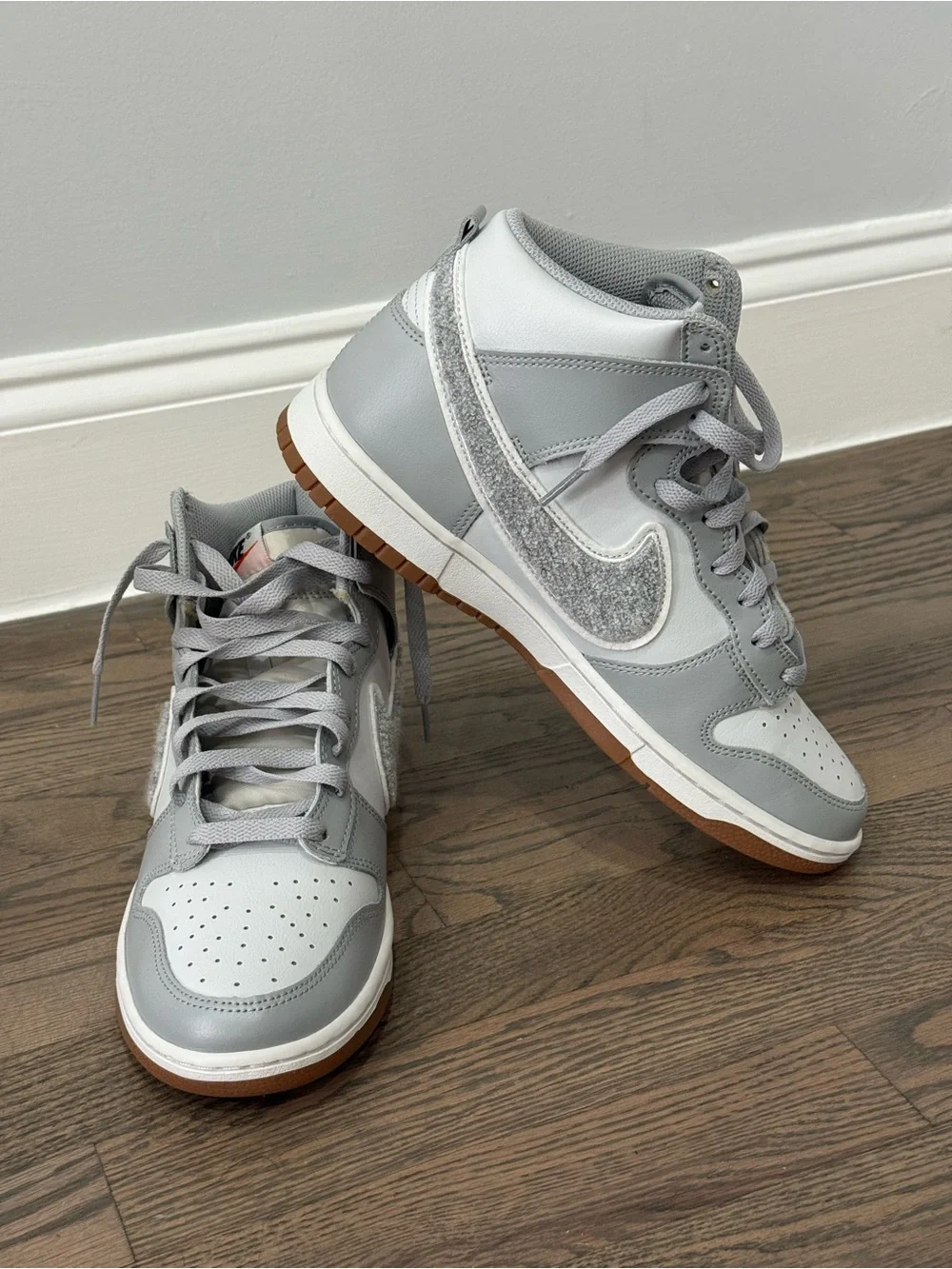 Nike Dunk High Smoke Grey Chenille Swoosh Size 9 Mens Sneakers